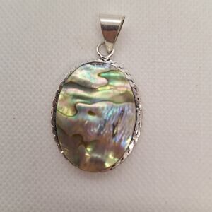 Abalone Oval Shape Pendant 925 Silver Plate